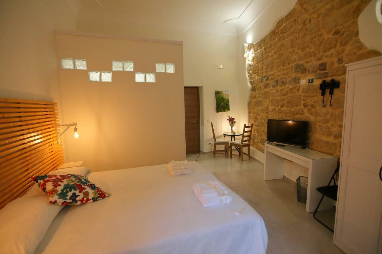 B&B Casa 'A Foglia Калтанисета Екстериор снимка
